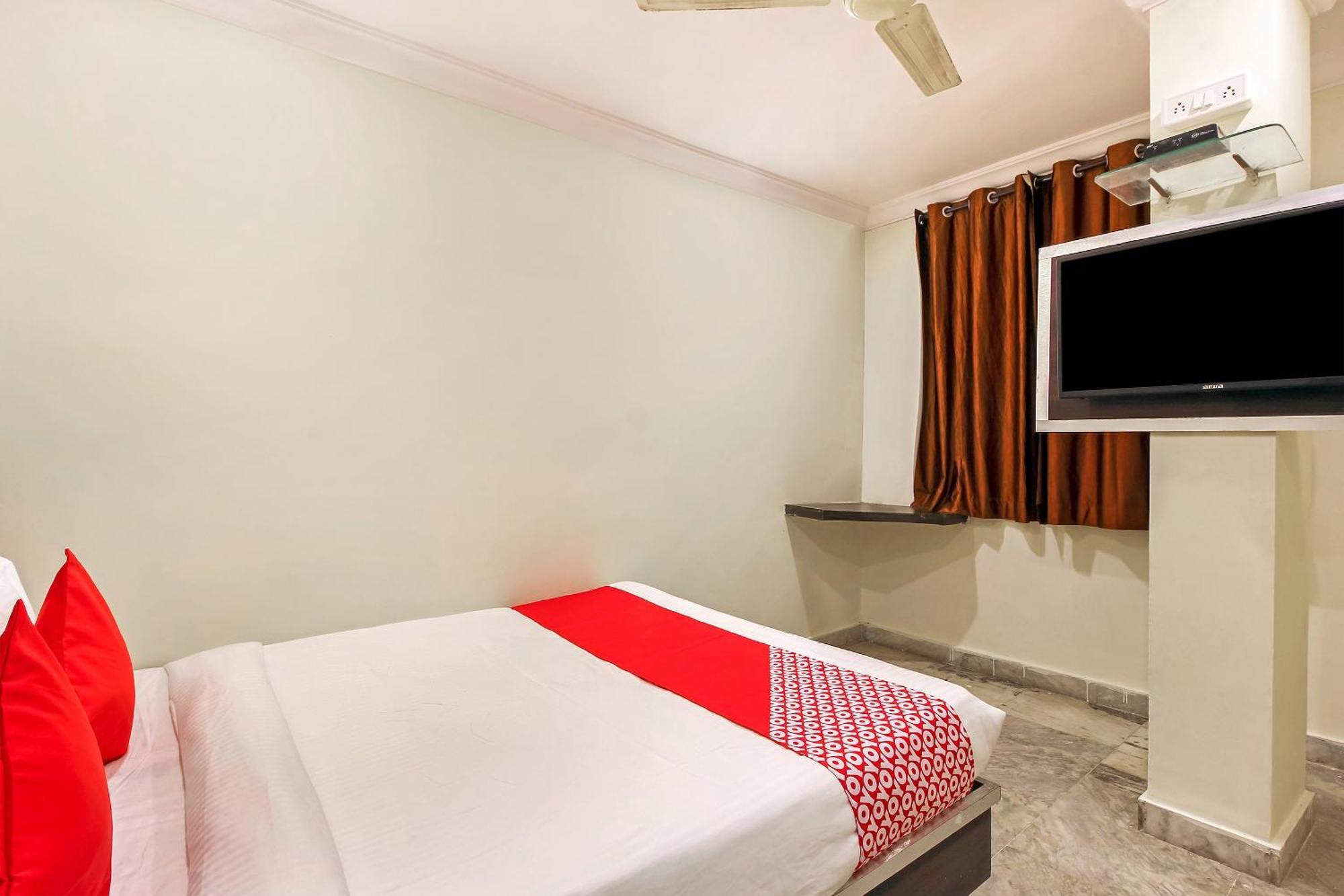 Hotel O Pearl City Hyderabad Exteriör bild